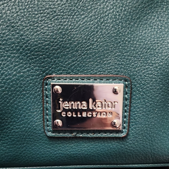 Jenna Kator. Gently used bag. Hunter green. - Picture 3 of 8